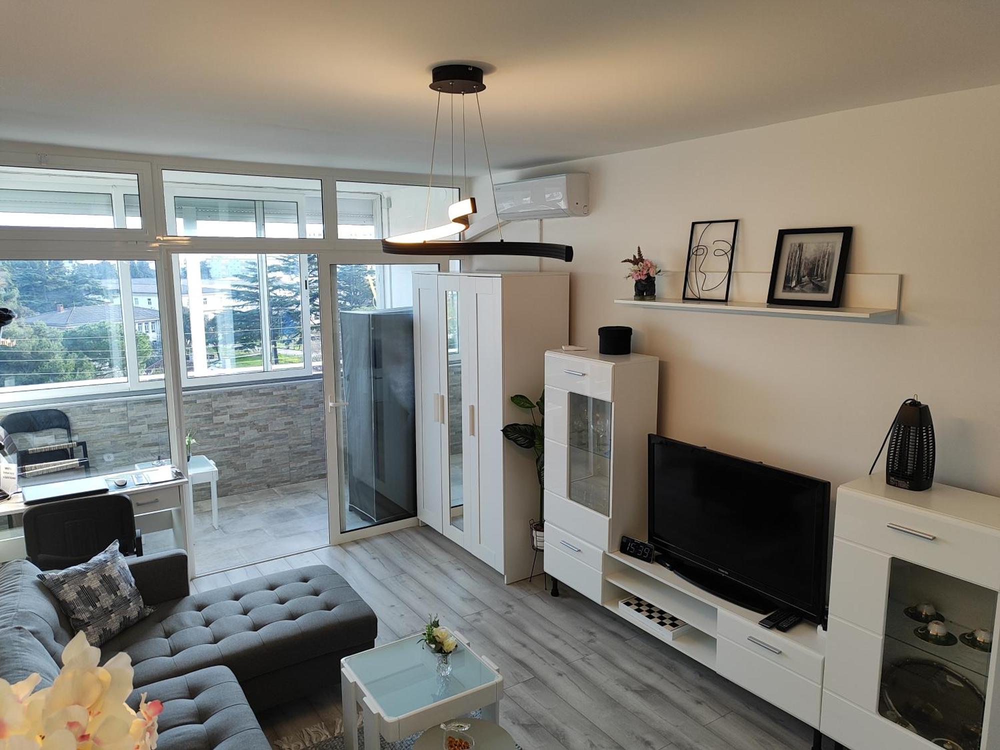 Apartment Zara With Garage Eksteriør billede